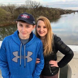 Meet your Posher, Ellen